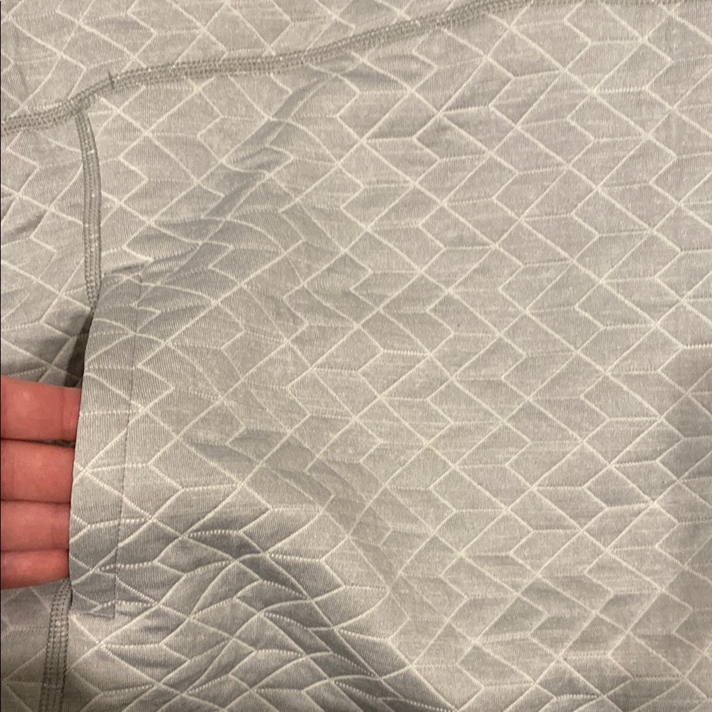 Gray Patterned Pullover - image 4